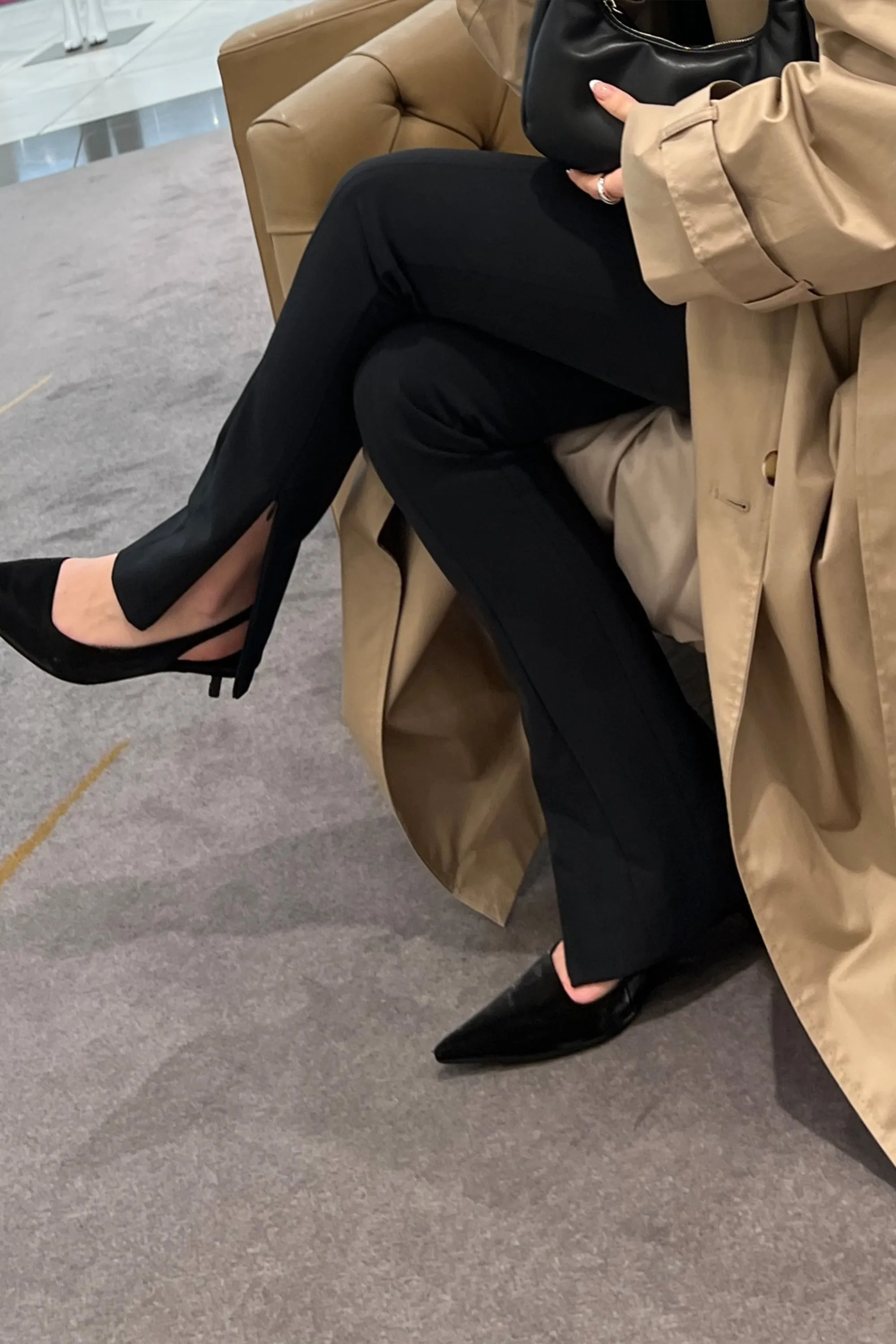 SLIM FIT PANT WITH SLIT